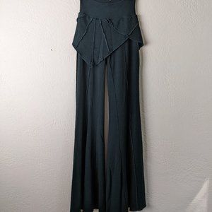 MahaDevi Yoga Flow Arts Bootcut Skirted Pants